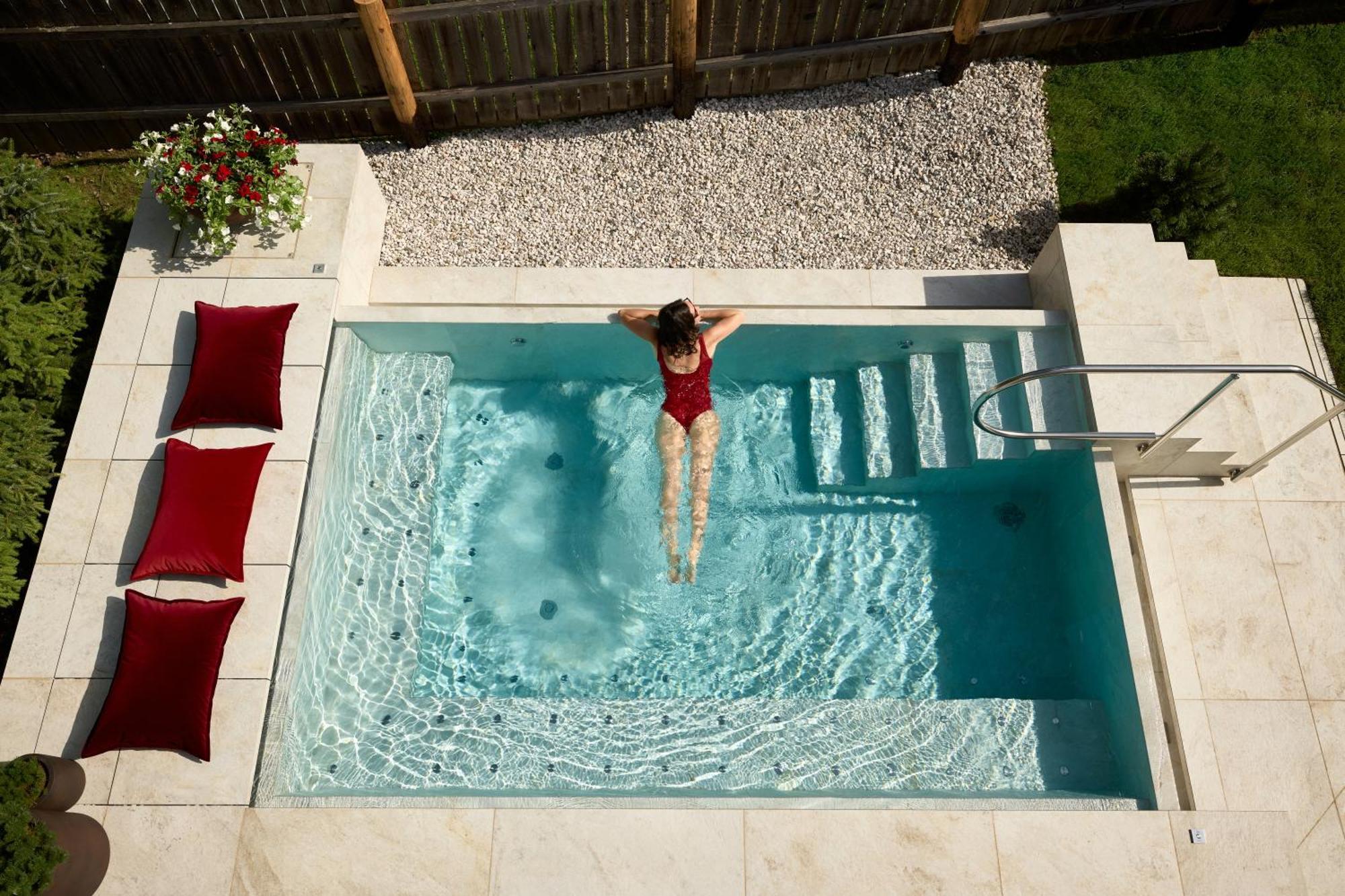 לה וילה Hotel Des Alpes מראה חיצוני תמונה