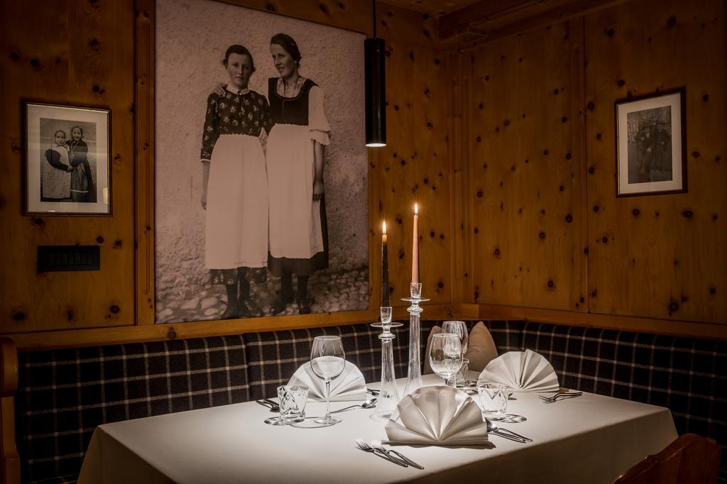 לה וילה Hotel Des Alpes מראה חיצוני תמונה
