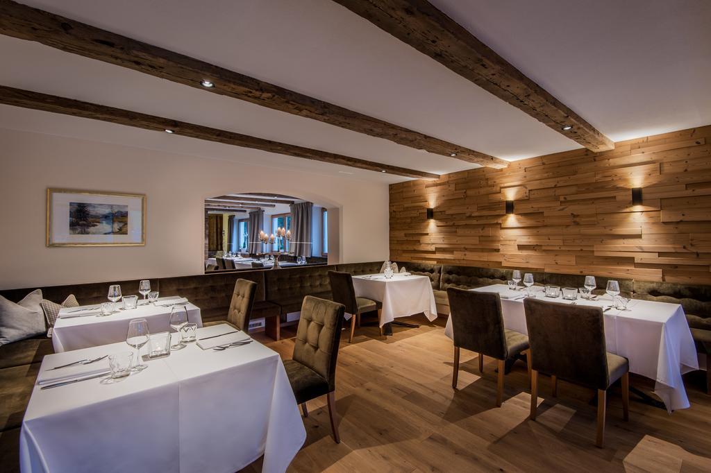 לה וילה Hotel Des Alpes מראה חיצוני תמונה
